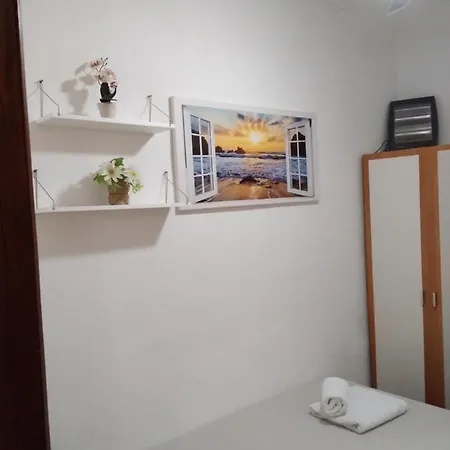 Cozy Single Mercado Central Аликанте